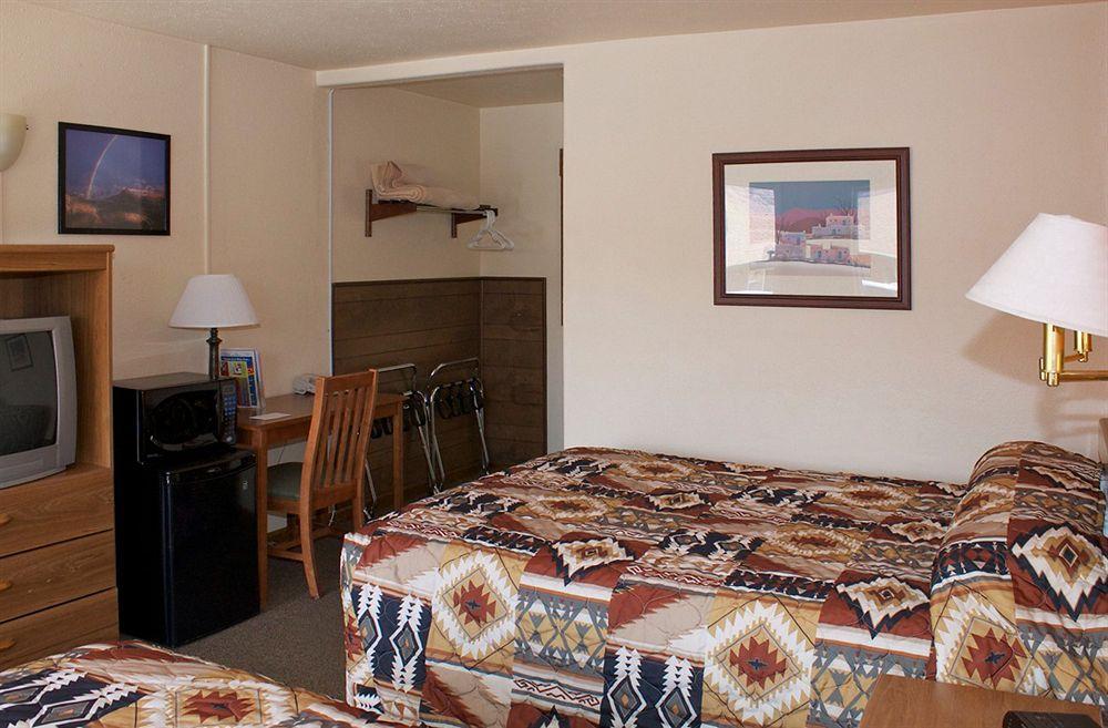 Inca Inn Moab Bagian luar foto